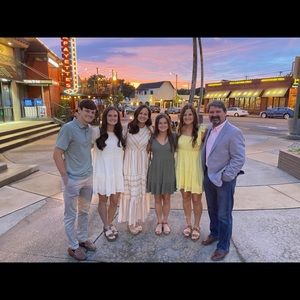 Meet your Posher, Lori